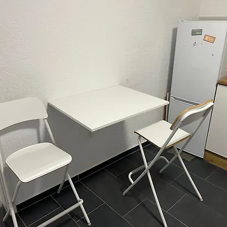 1 Häuschen *